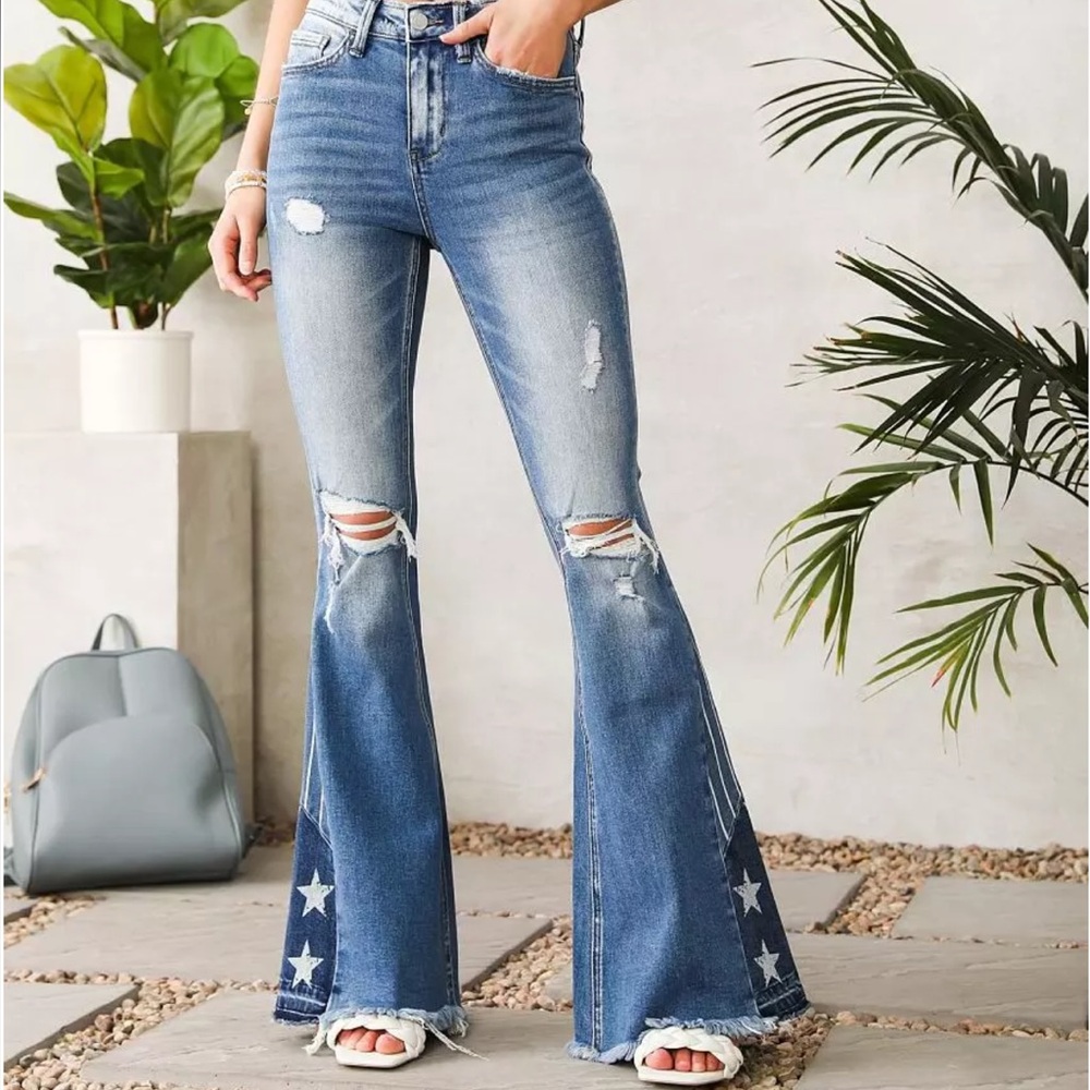 Elliott Flare Jeans